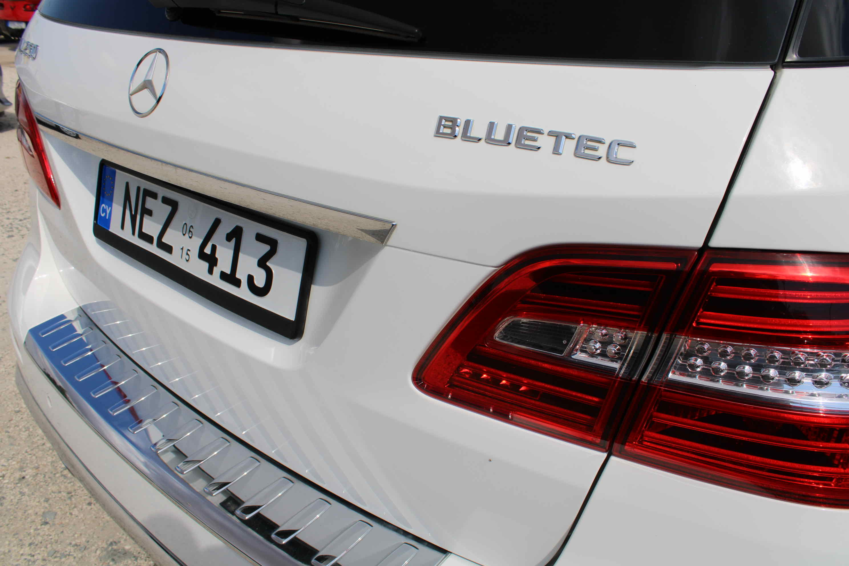 
								Mercedes-Benz ML 250 BlueTEC 4MATIC full									