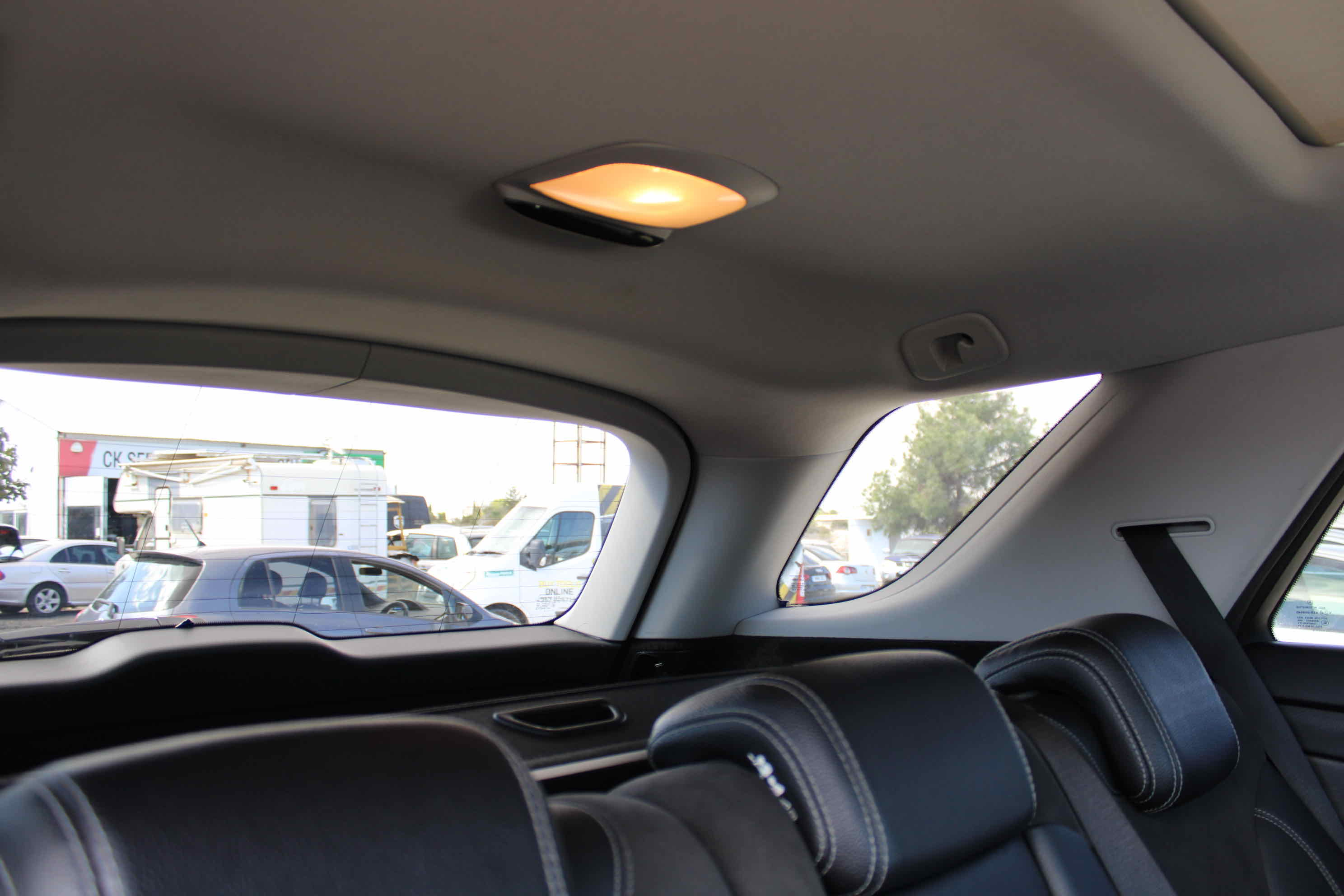
								Mercedes-Benz ML 250 BlueTEC 4MATIC full									