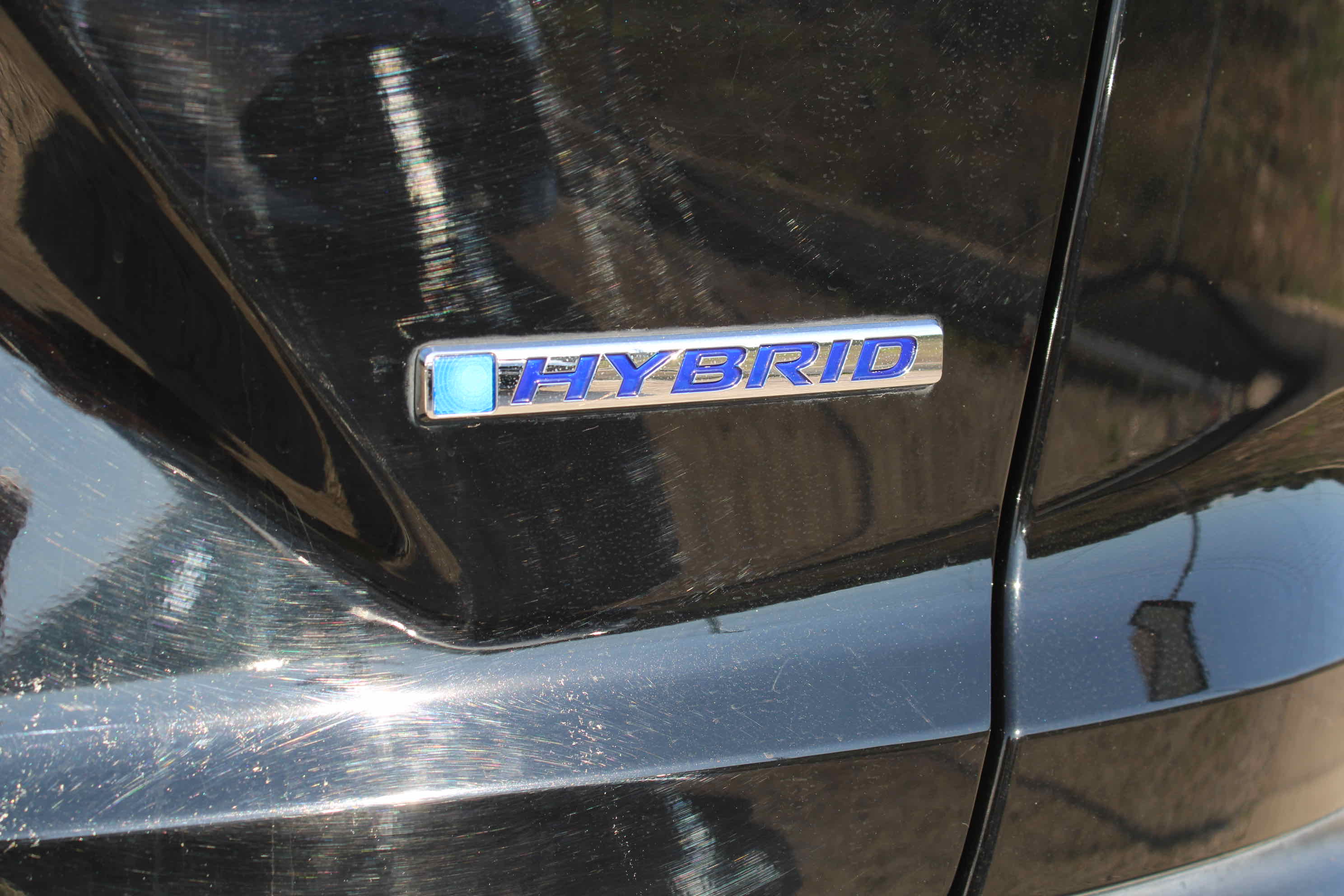 
								Honda CR-V Hybrid full									
