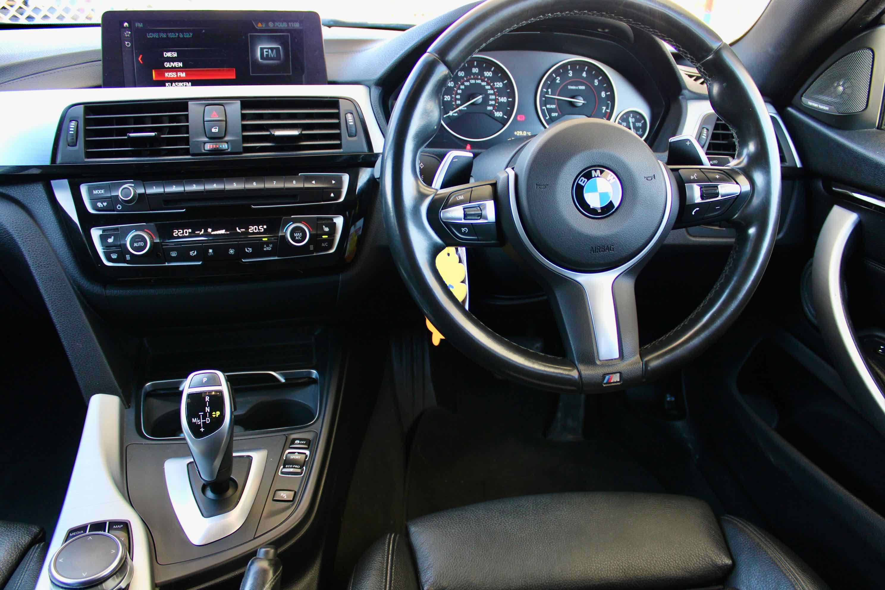 
								BMW 430i M Sport Gran Coupé full									