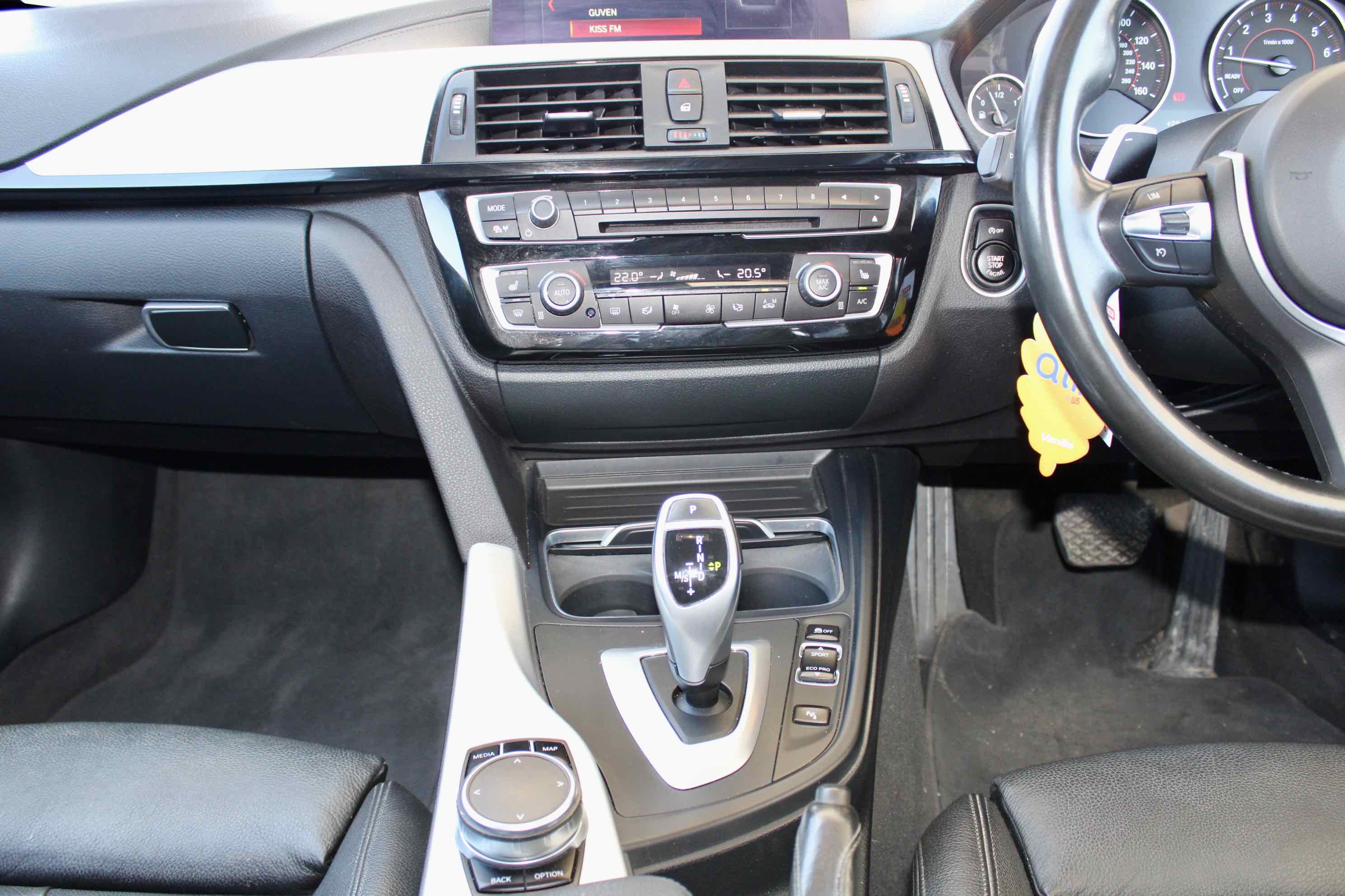 
								BMW 430i M Sport Gran Coupé full									