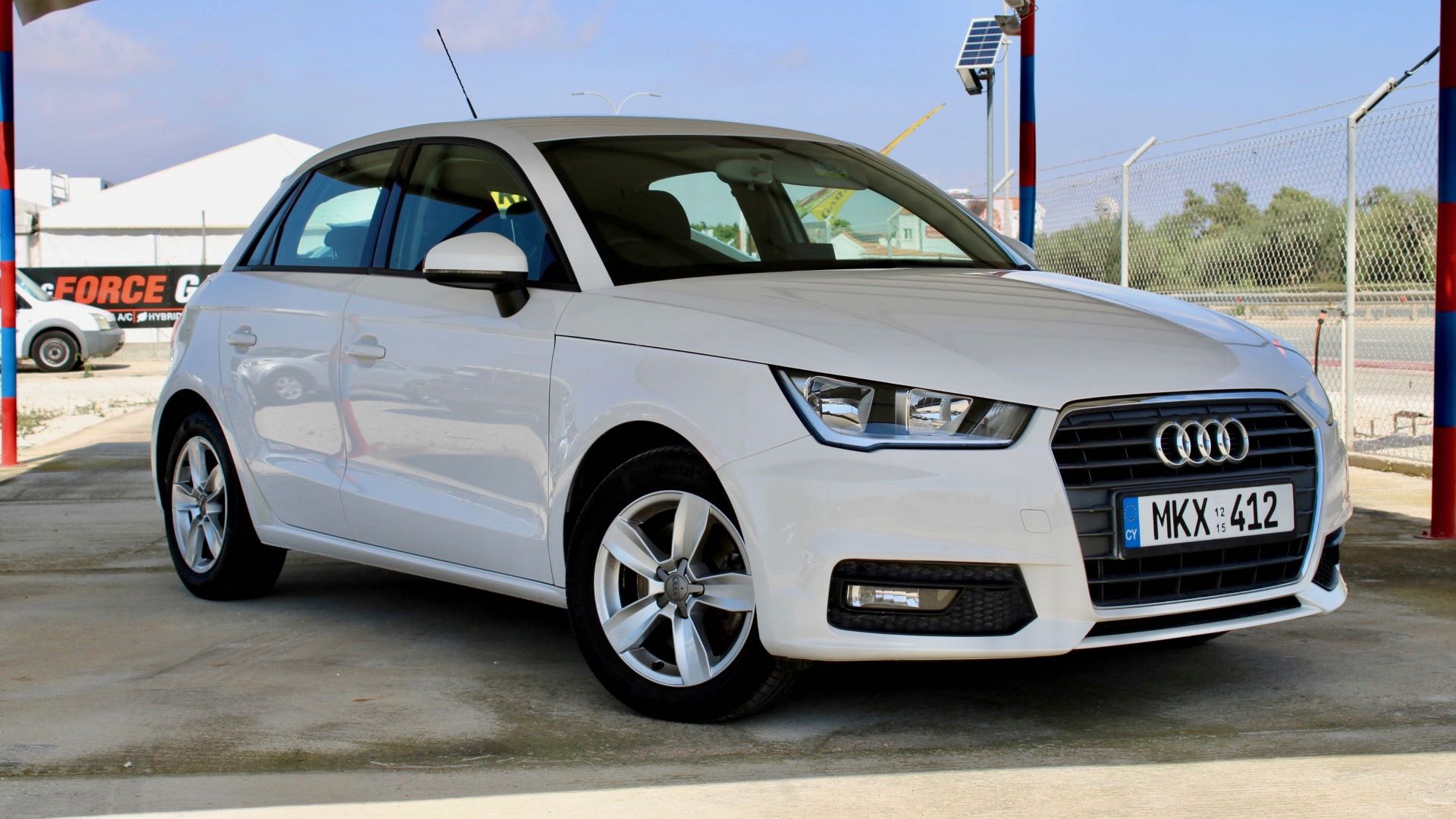 
								Audi A1 1.4 TFSI Petrol full									