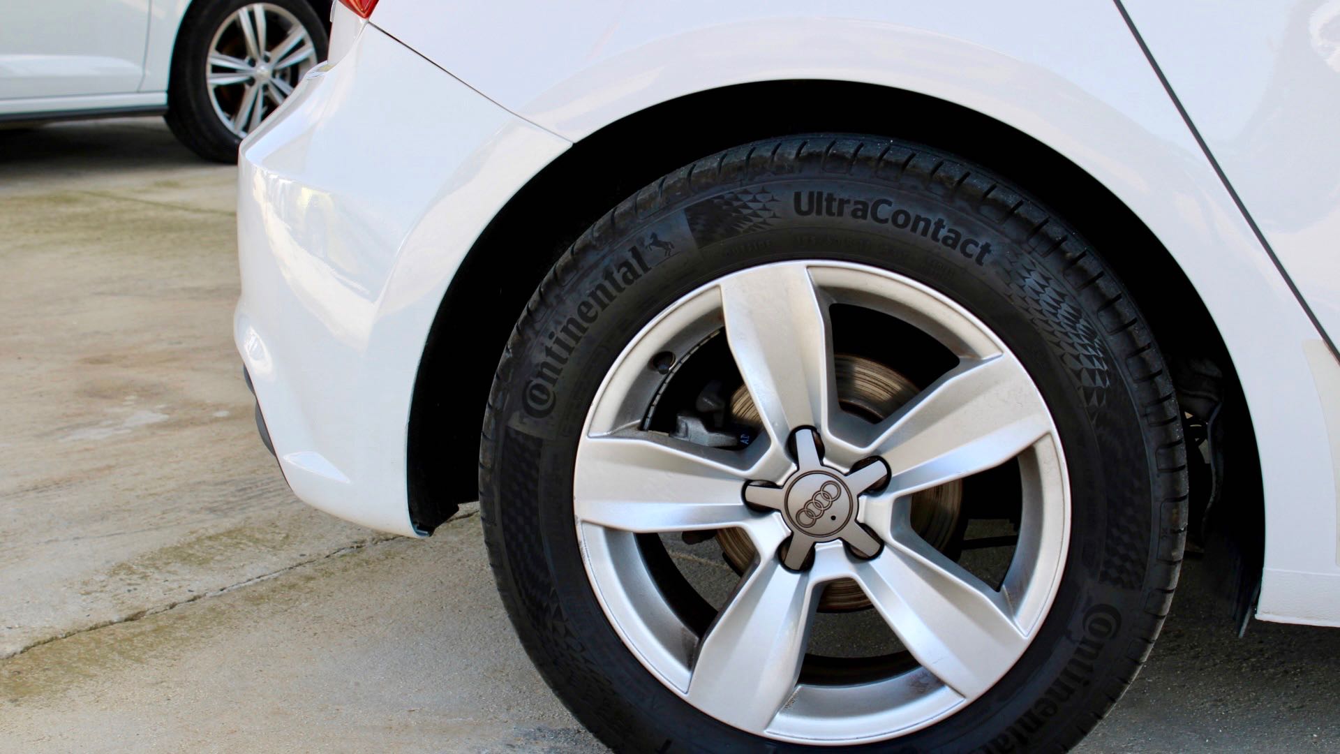 
								Audi A1 1.4 TFSI Petrol full									