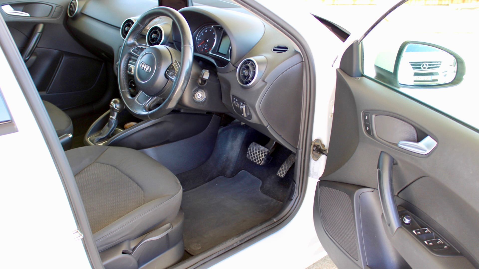 
								Audi A1 1.4 TFSI Petrol full									