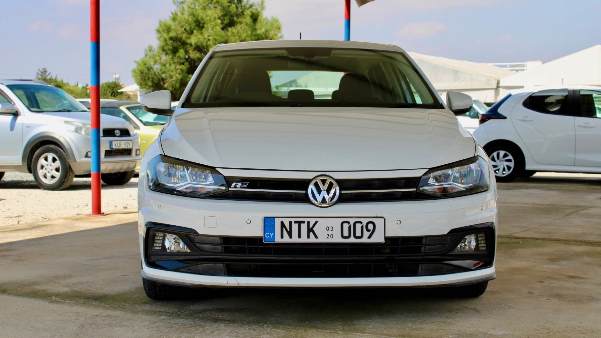 
								Volkswagen Polo R-Line 1.0 TSI full									