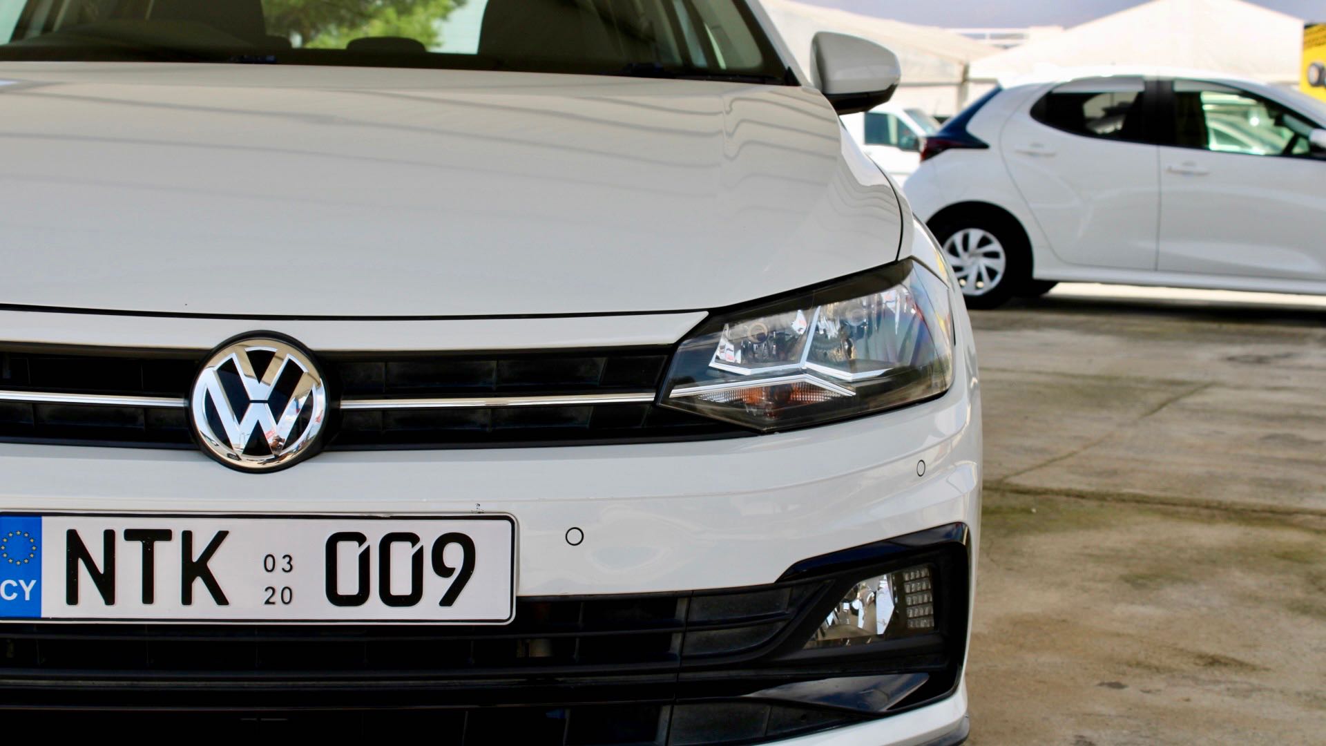 
								Volkswagen Polo R-Line 1.0 TSI full									