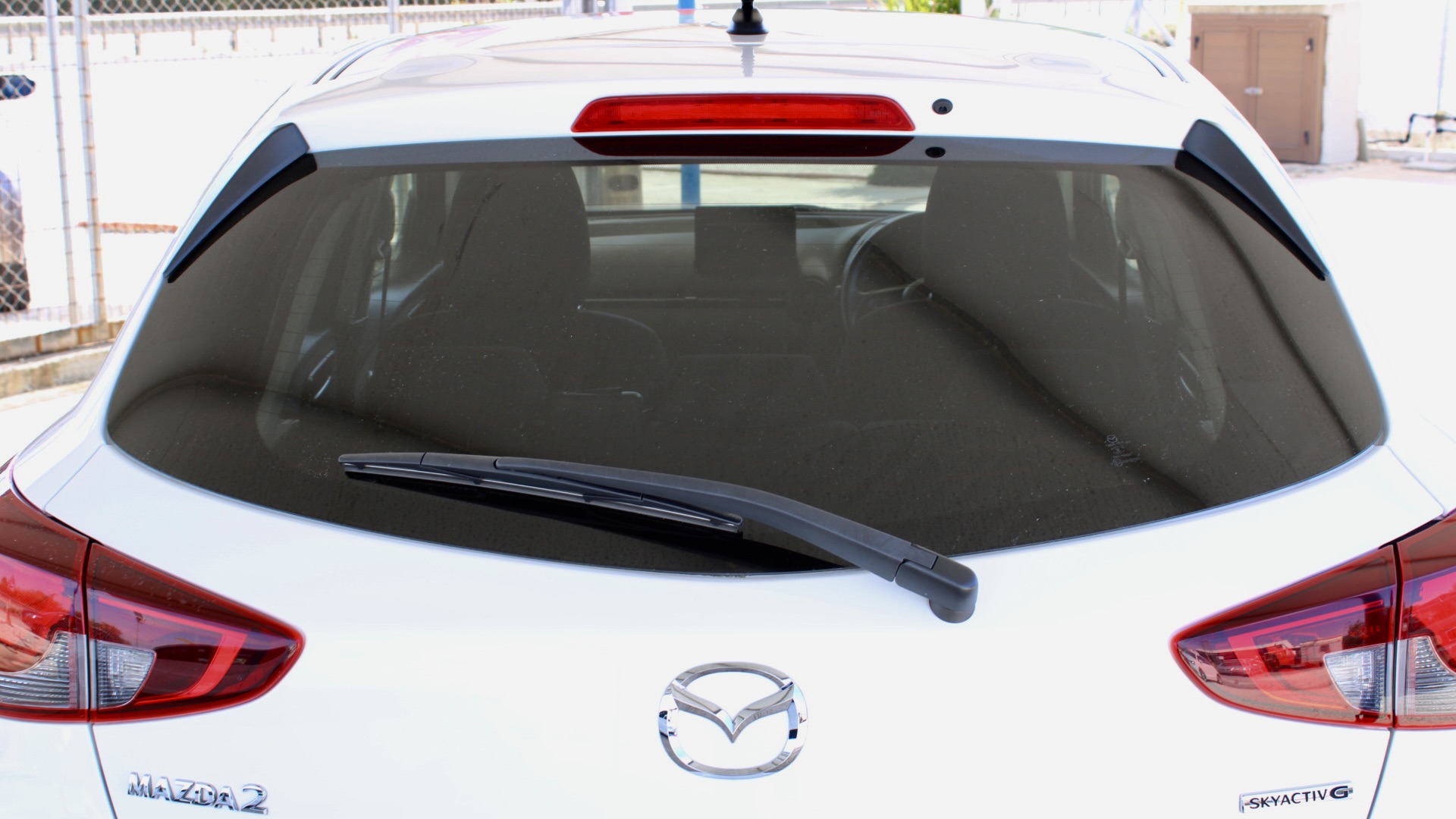 
								Mazda 2 Skyactiv-G full									
