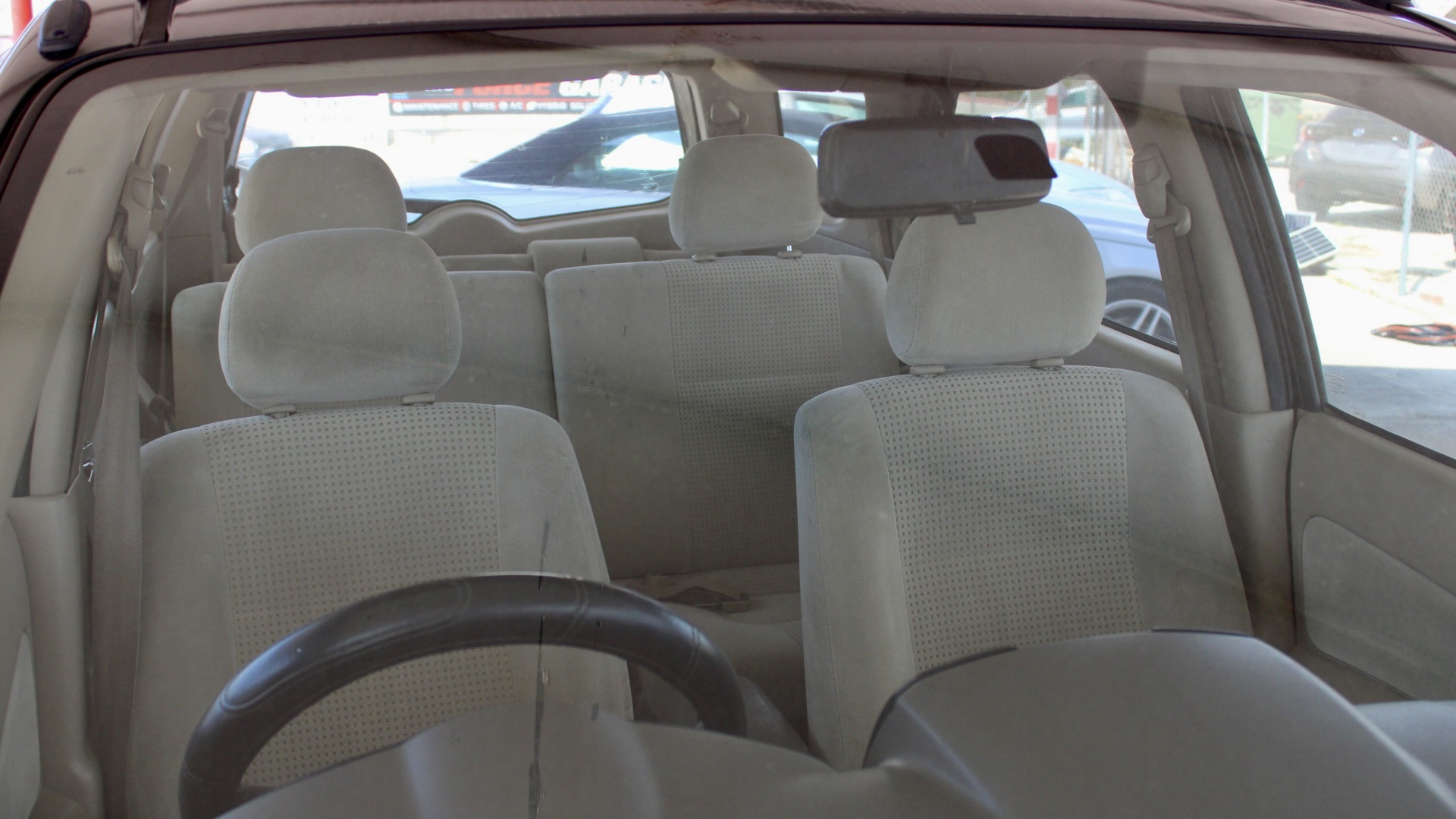 
								2011 Toyota Rush (6 Seater) full									