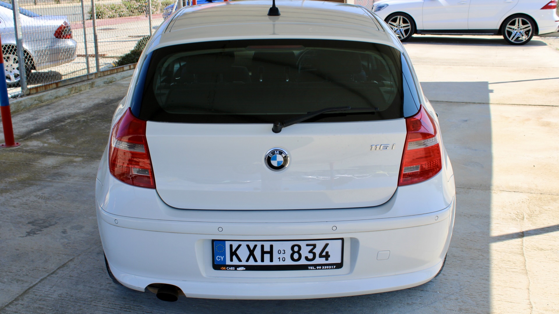 
								2010 BMW 116i full									