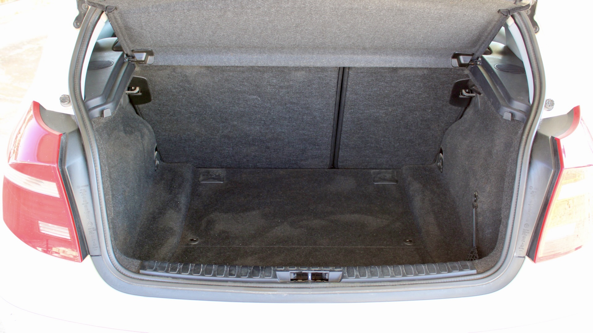 
								2010 BMW 116i full									