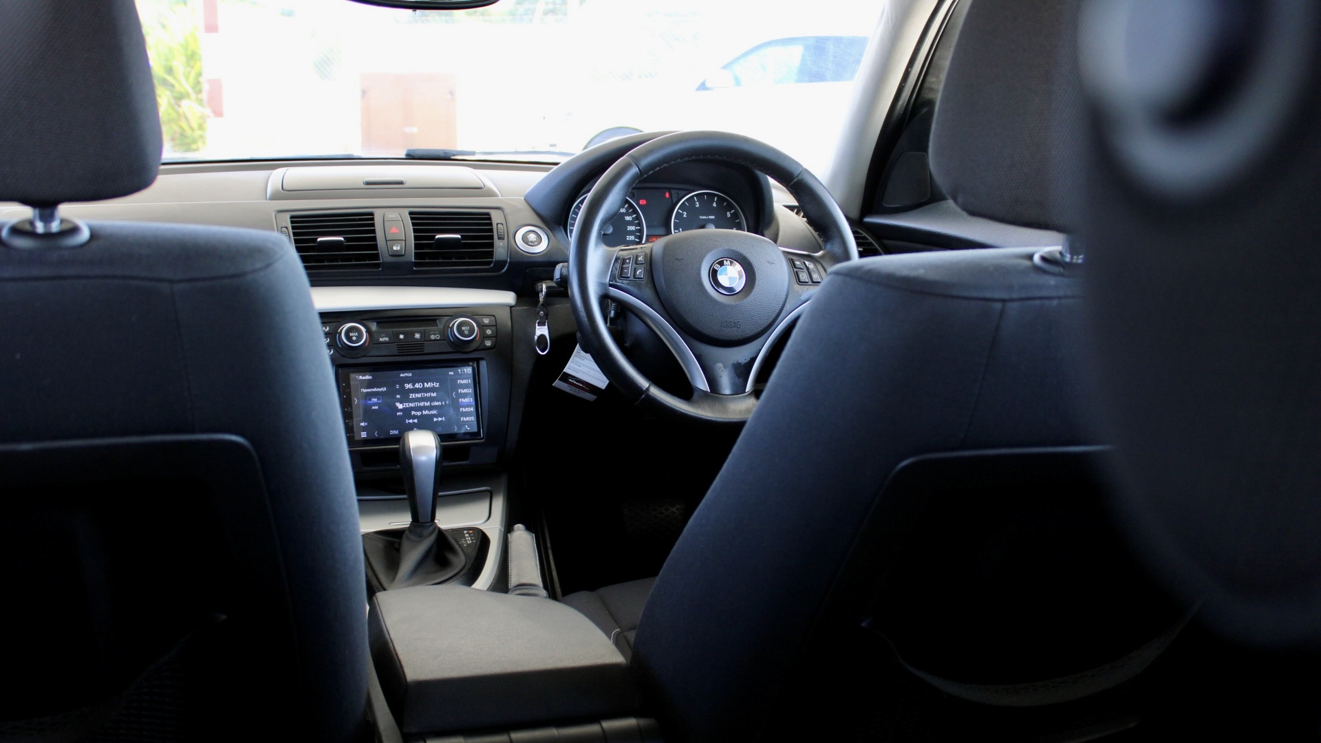 
								2010 BMW 116i full									
