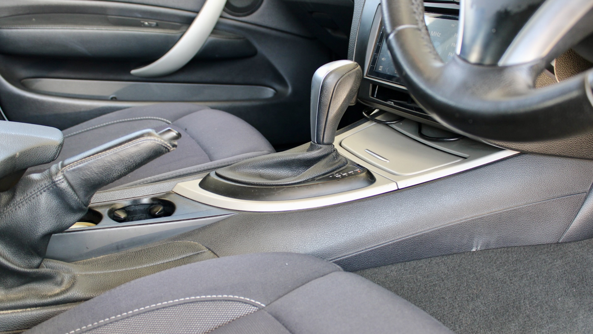 
								2010 BMW 116i full									