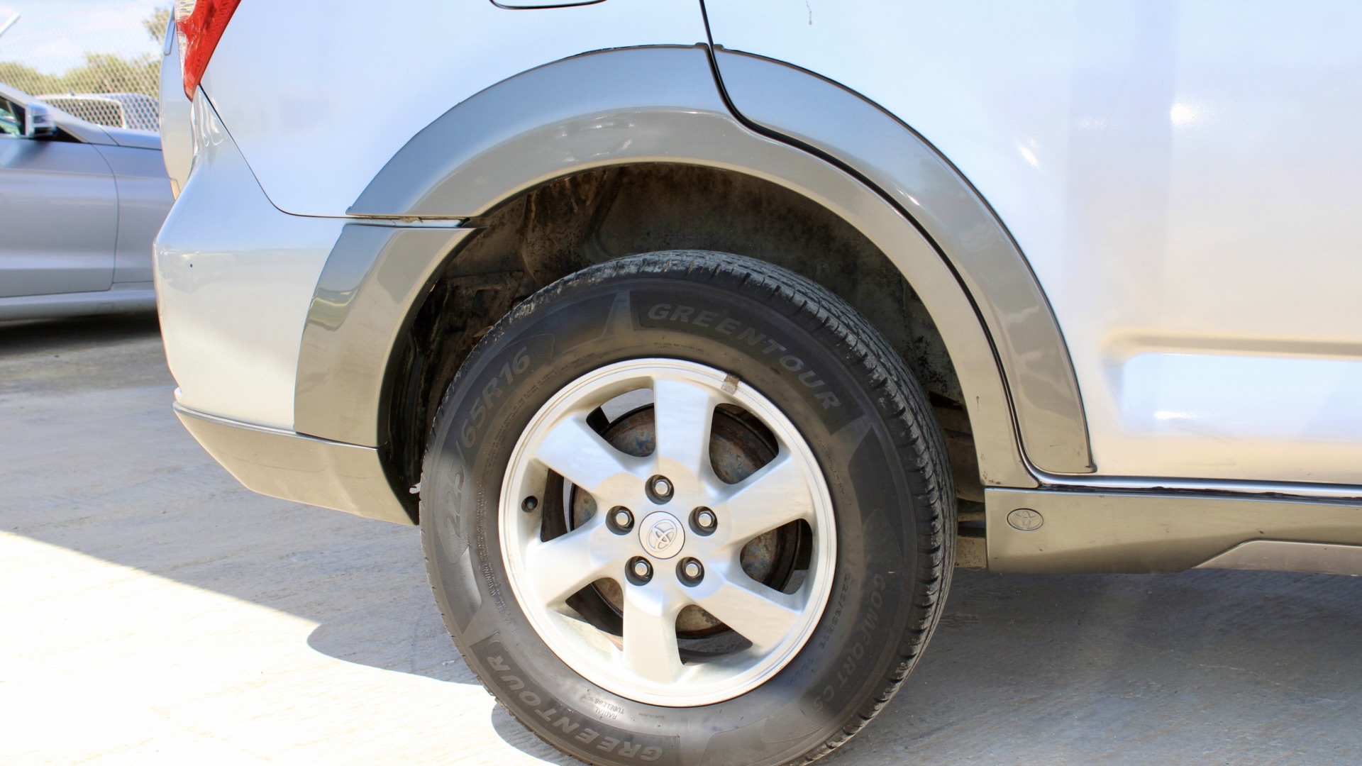 
								2008 Toyota Rush (6 Seater) full									