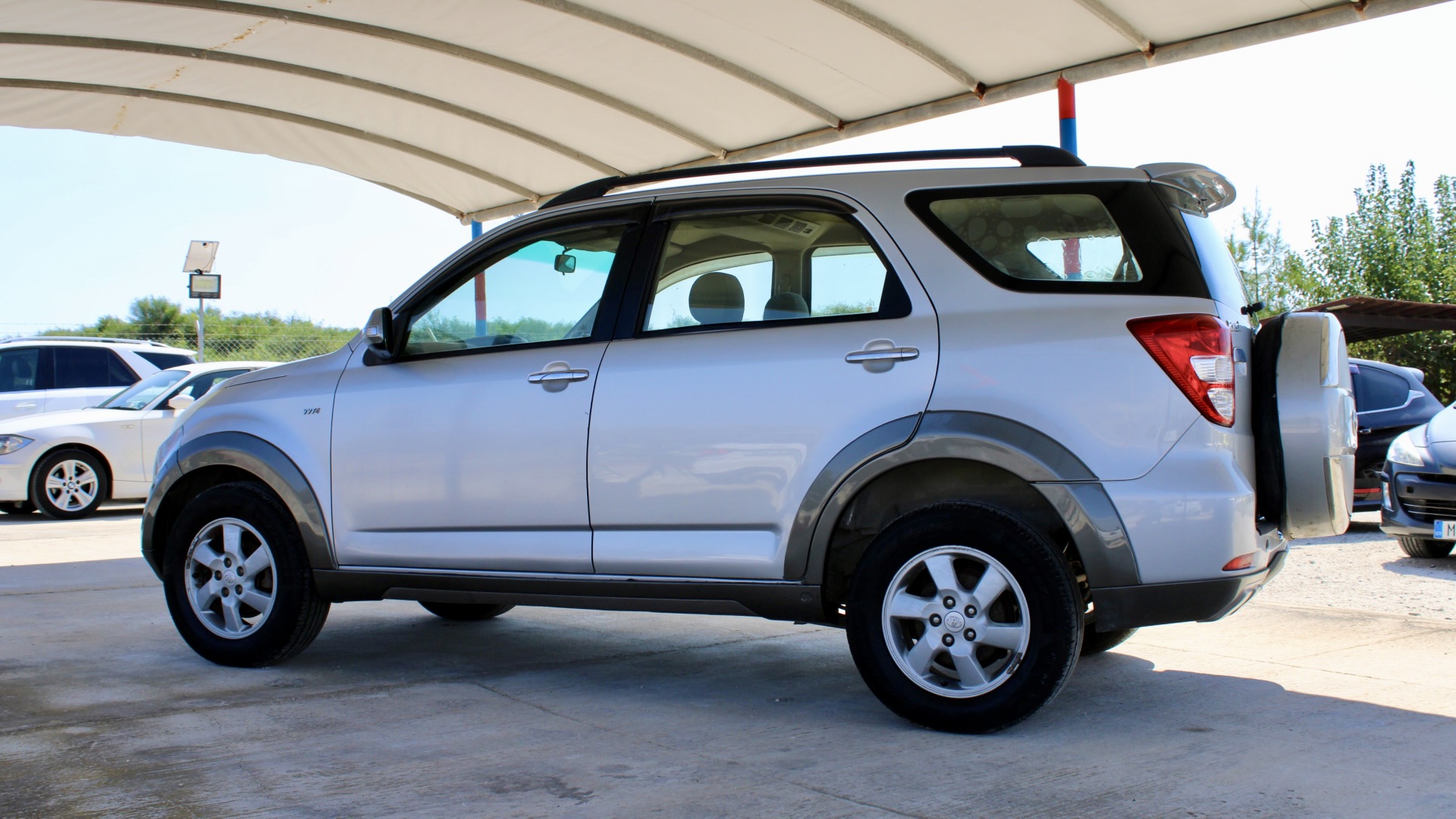 
								2008 Toyota Rush (6 Seater) full									