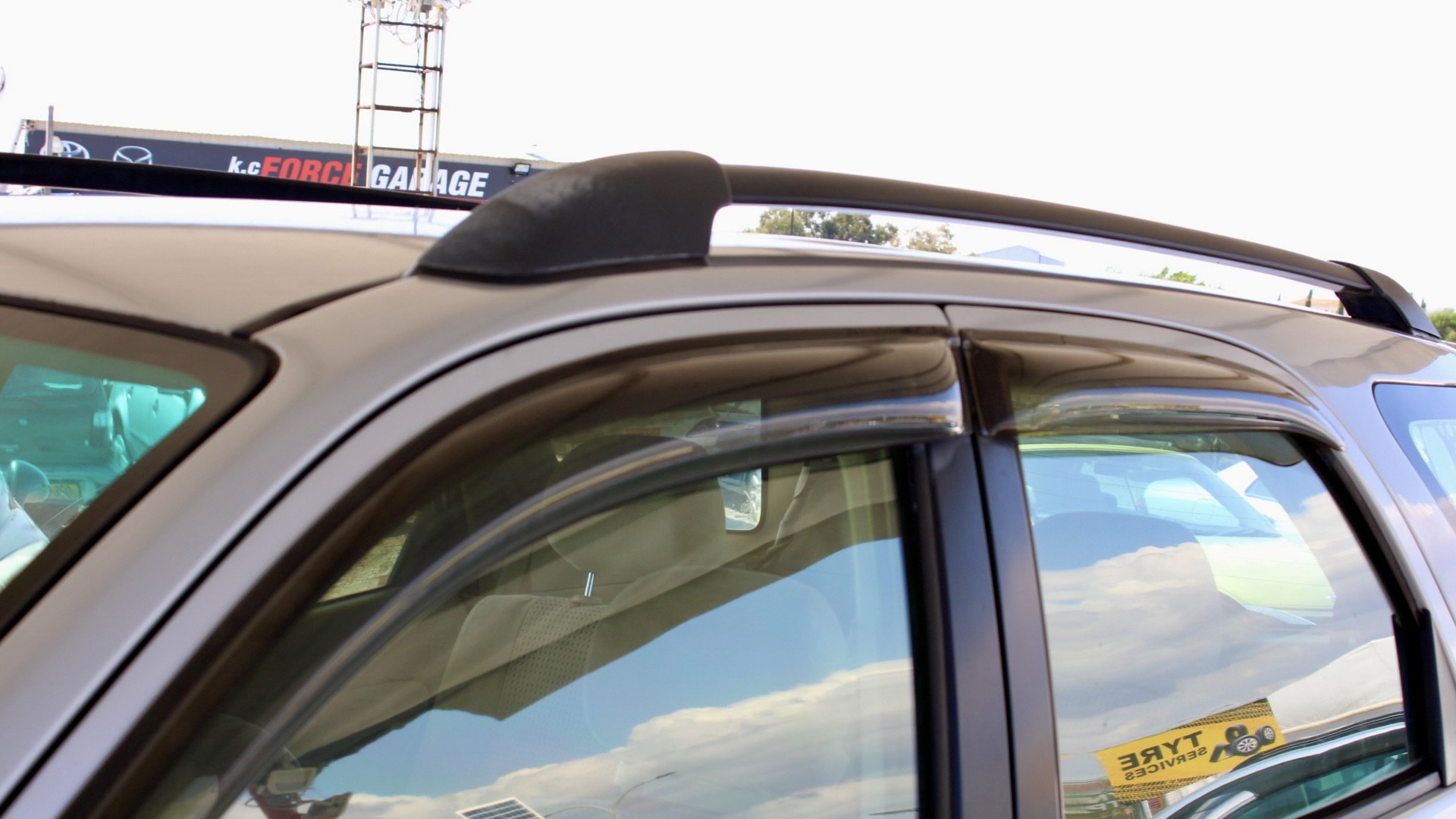 
								2008 Toyota Rush (6 Seater) full									