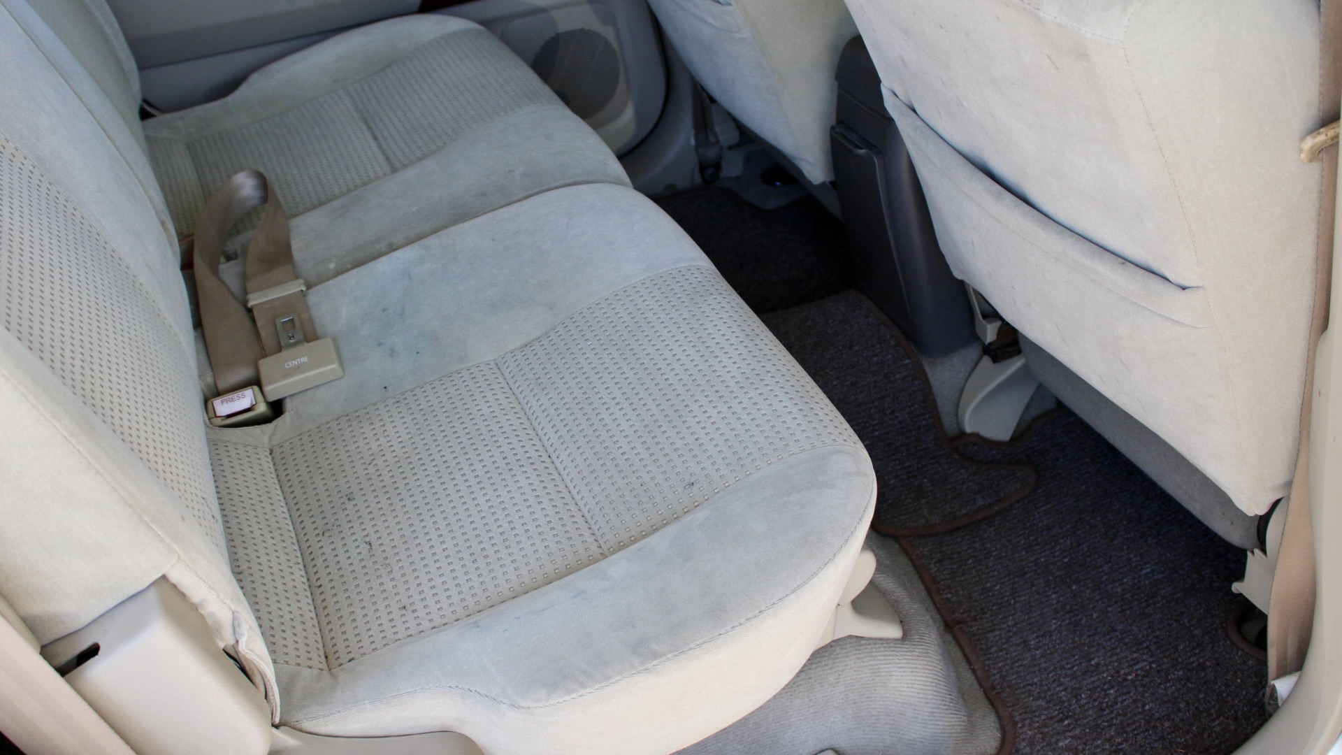 
								2008 Toyota Rush (6 Seater) full									