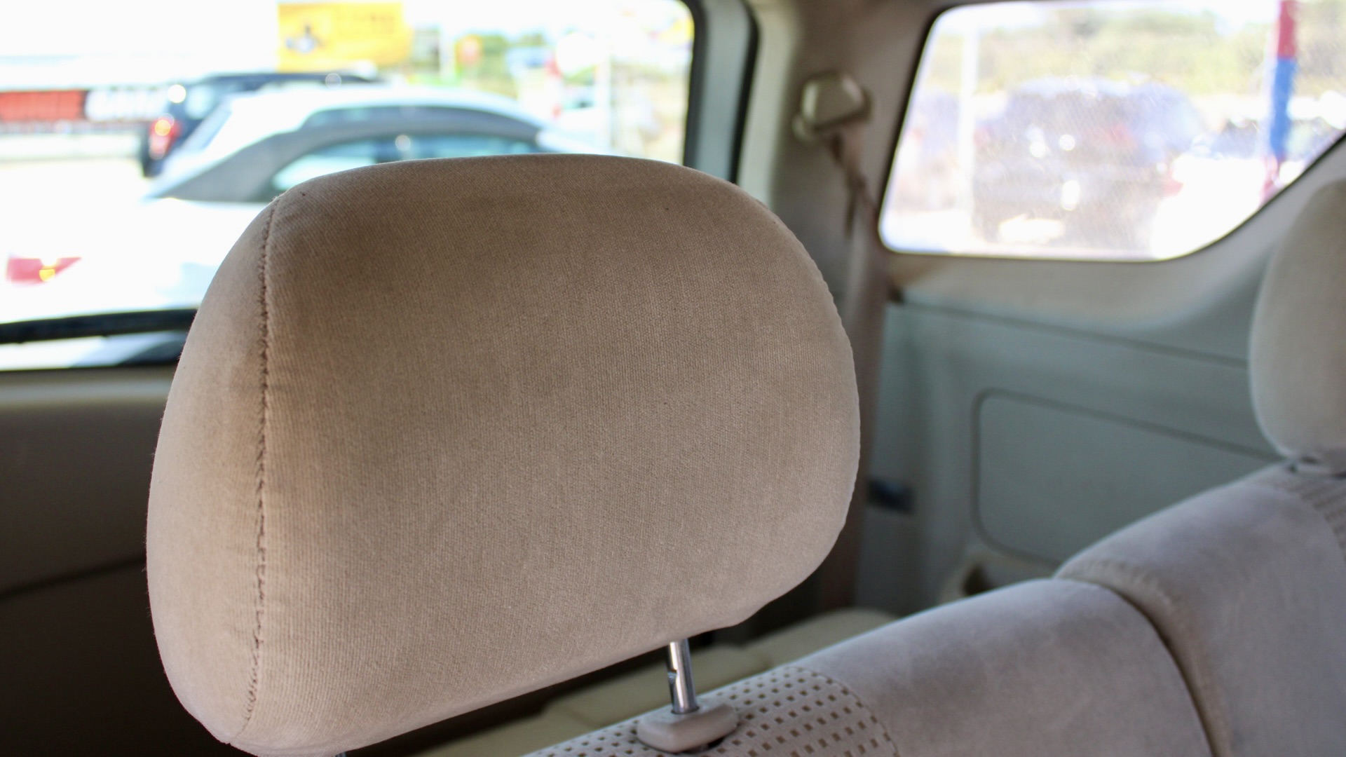 
								2008 Toyota Rush (6 Seater) full									