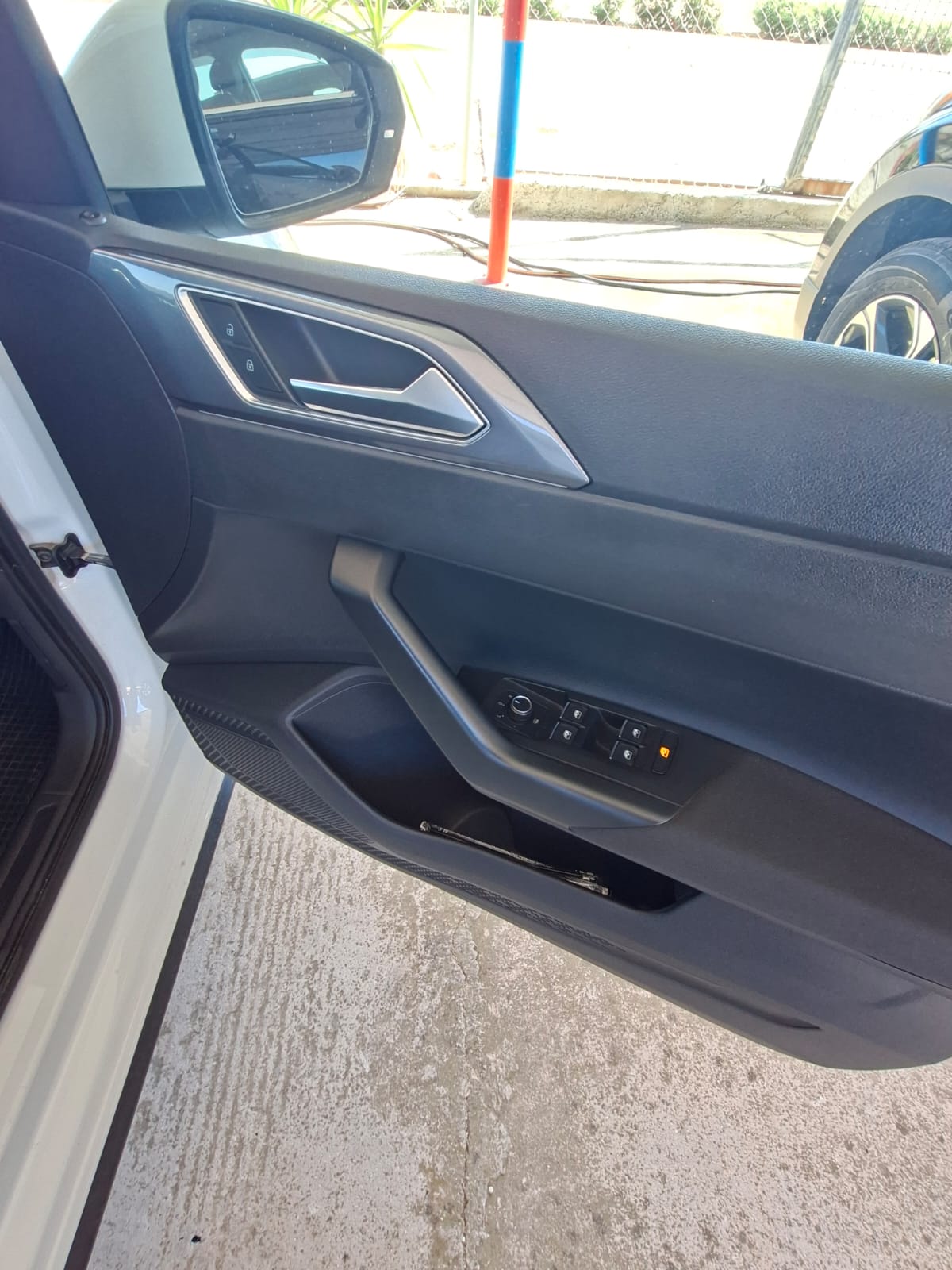 
								VW Polo R Line 2020 full									