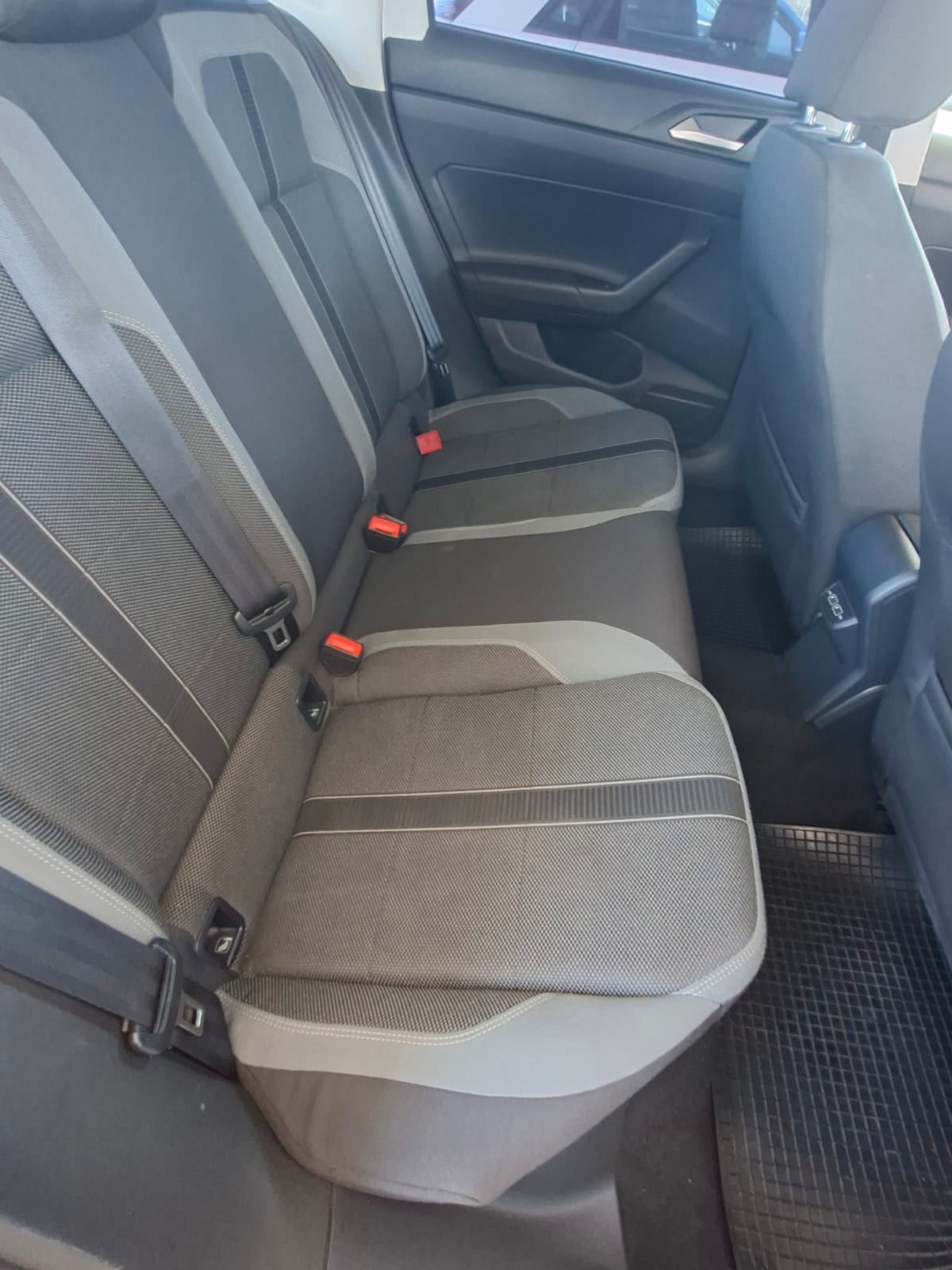 
								VW Polo R Line 2020 full									