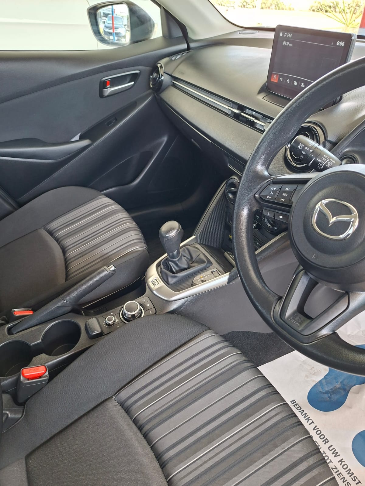 
								Mazda 2 2023 full									