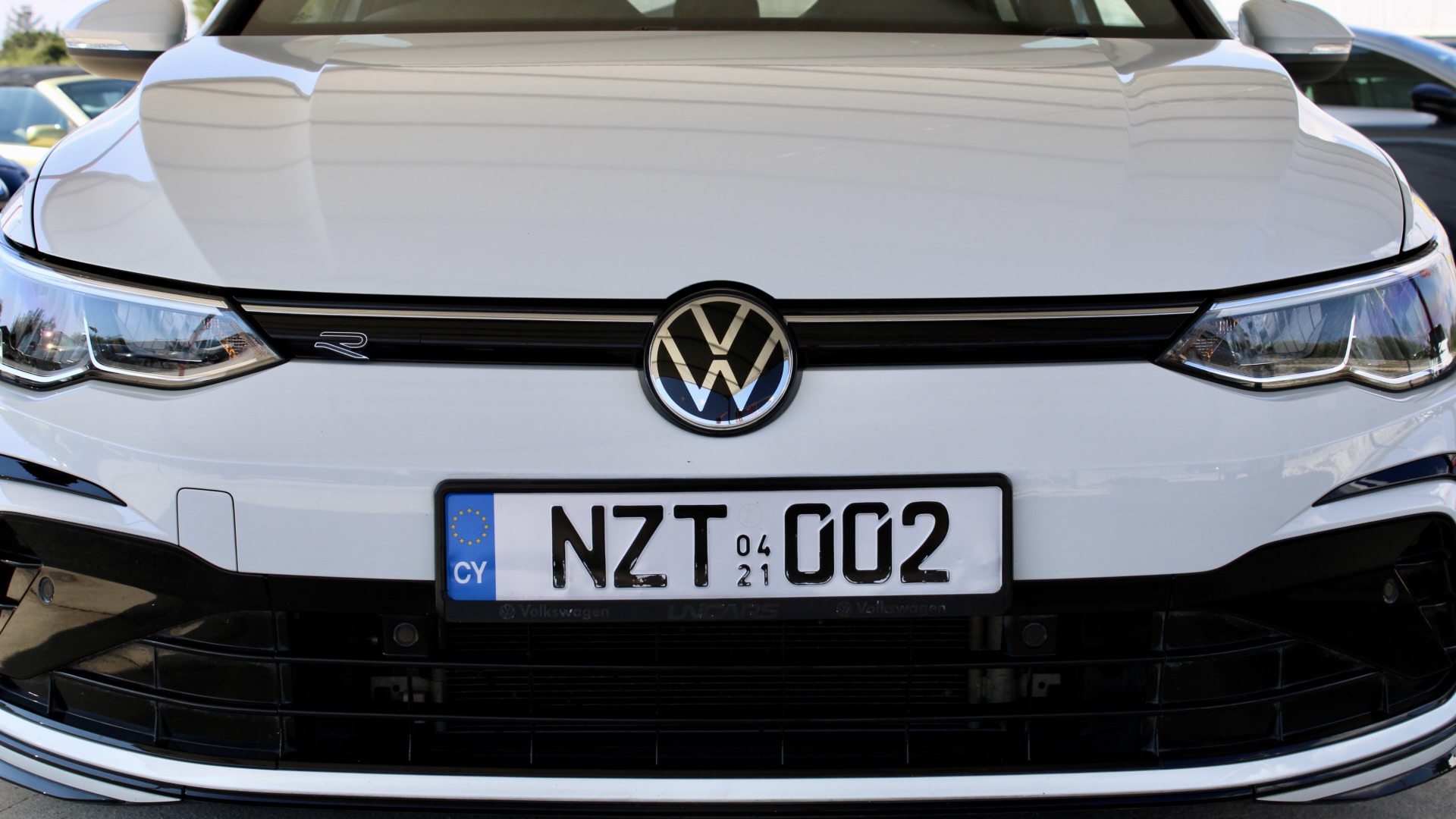 Volkswagen Golf eTSI R-Line
