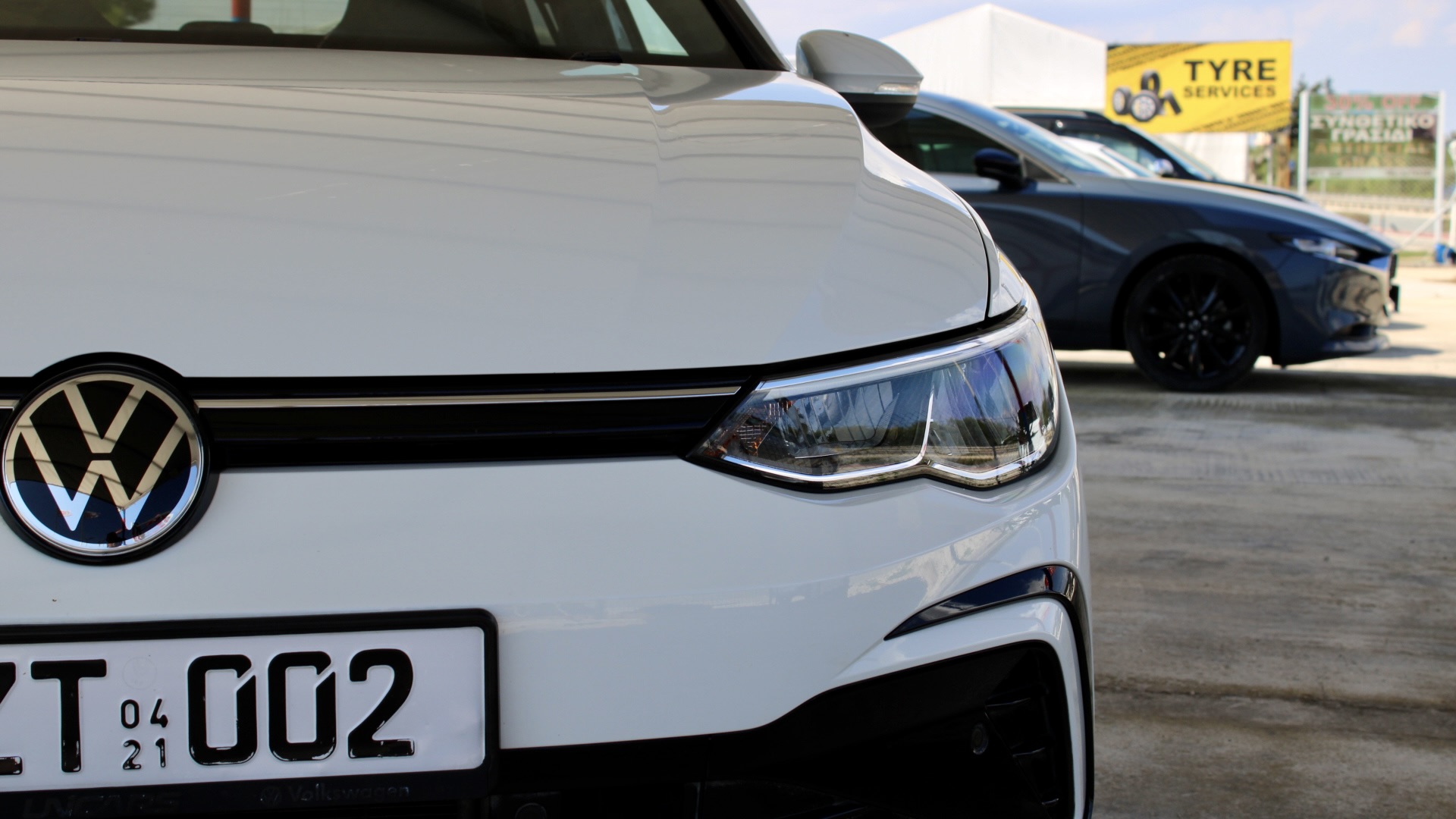 Volkswagen Golf eTSI R-Line