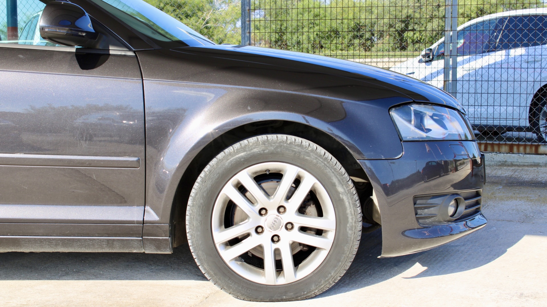 
								Audi A3 1.4 TFSI full									