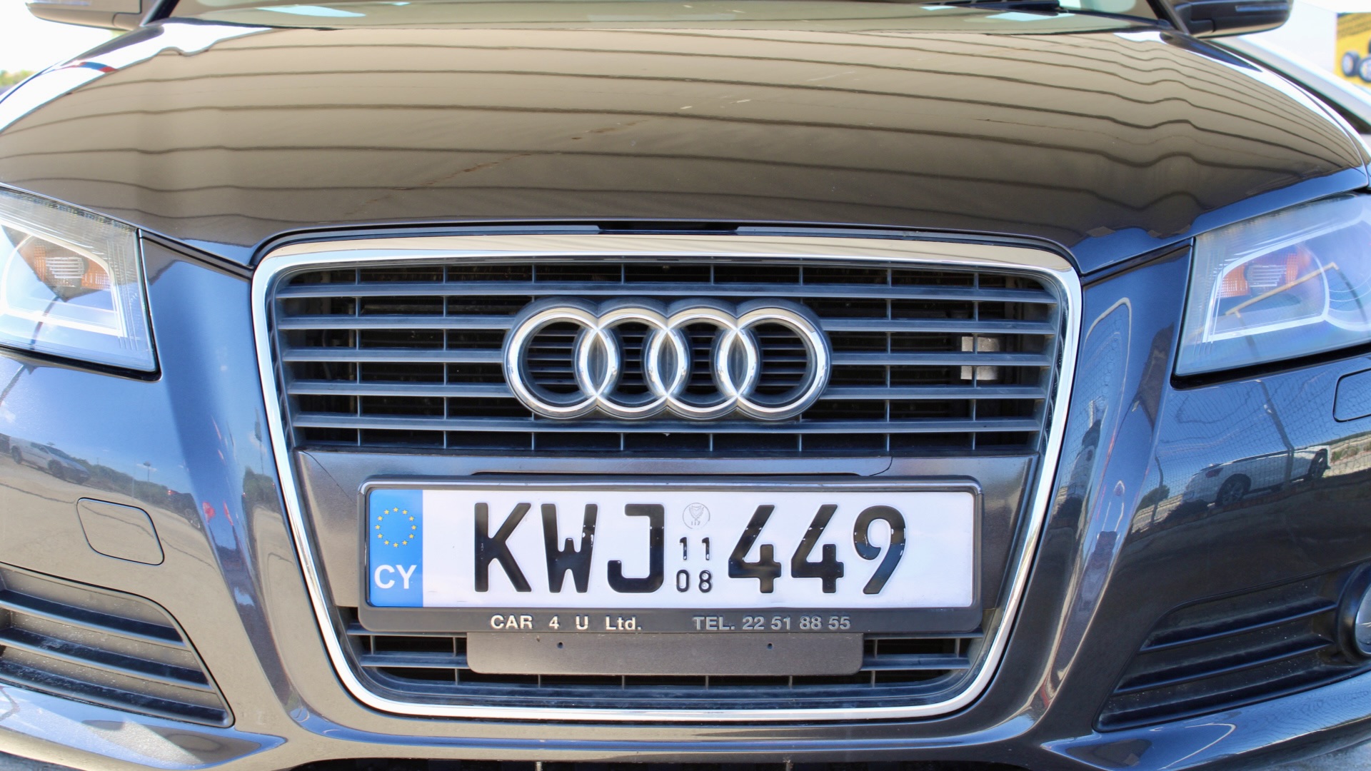 
								Audi A3 1.4 TFSI full									