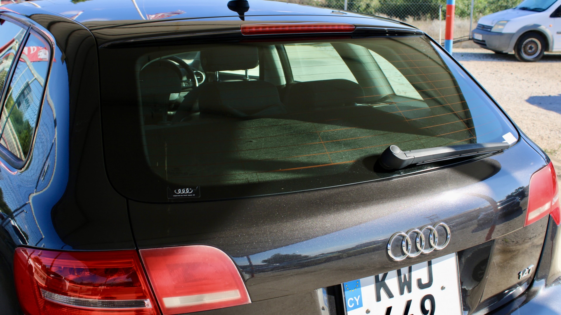 
								Audi A3 1.4 TFSI full									