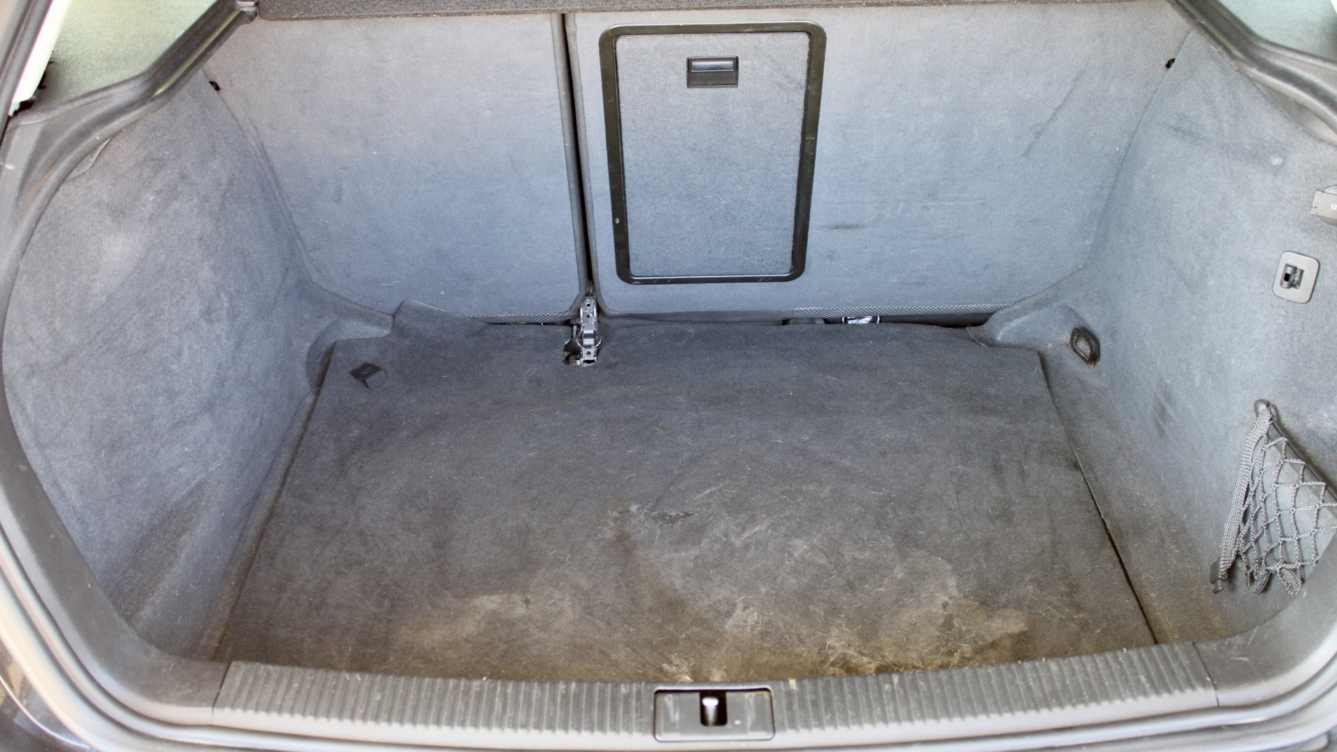 
								Audi A3 1.4 TFSI full									