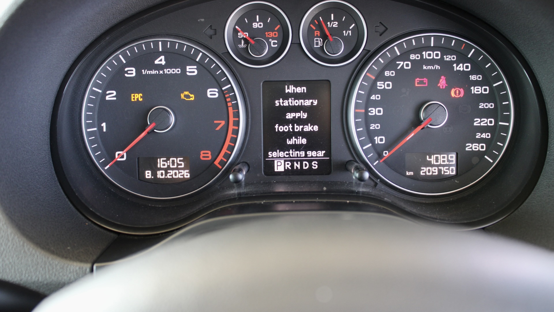 
								Audi A3 1.4 TFSI full									