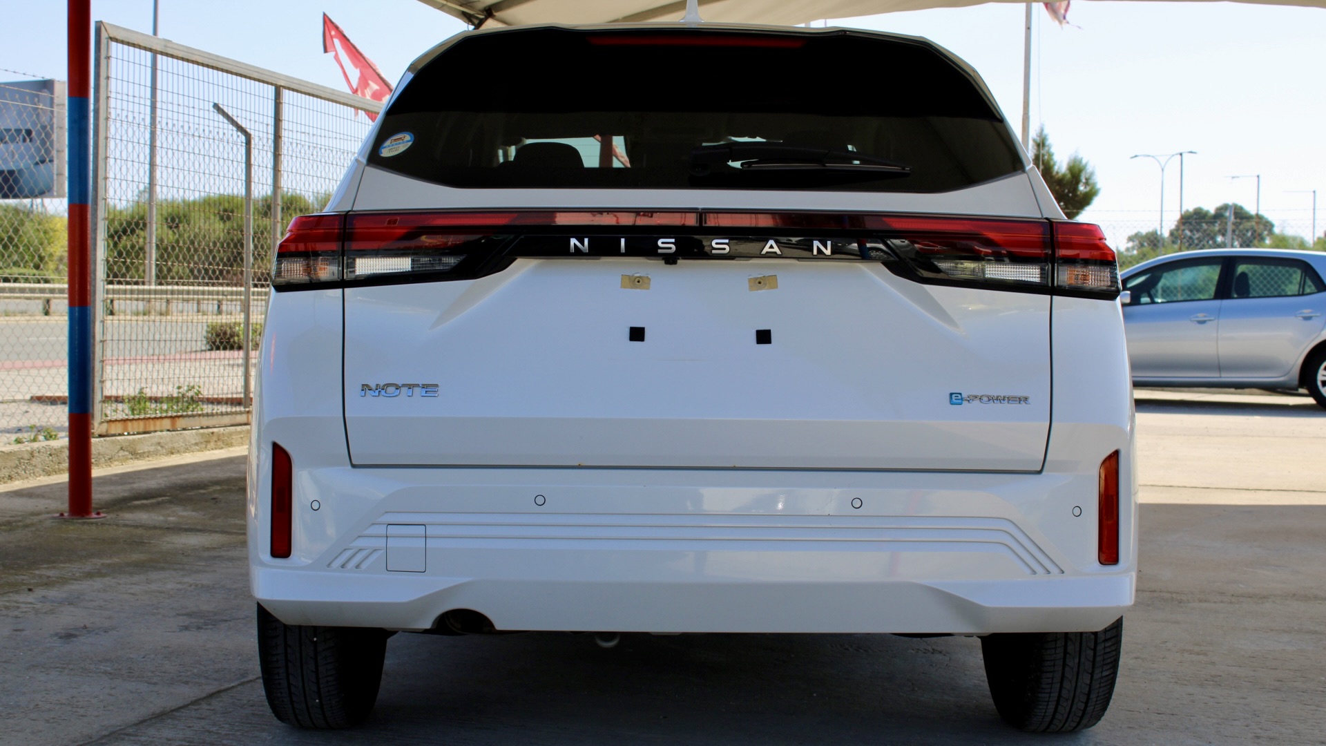
								2025 Nissan Note e-POWER 1.2 Hybrid full									