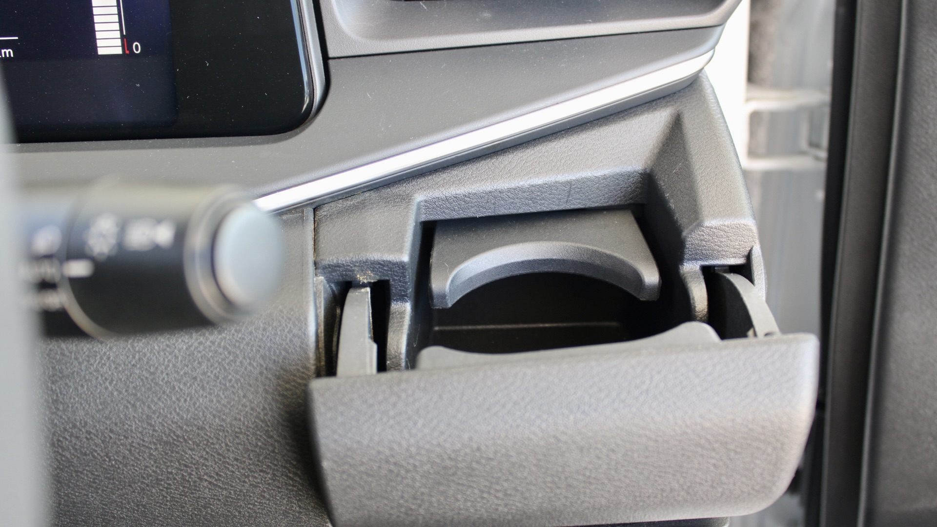 
								2025 Nissan Note e-POWER 1.2 Hybrid full									