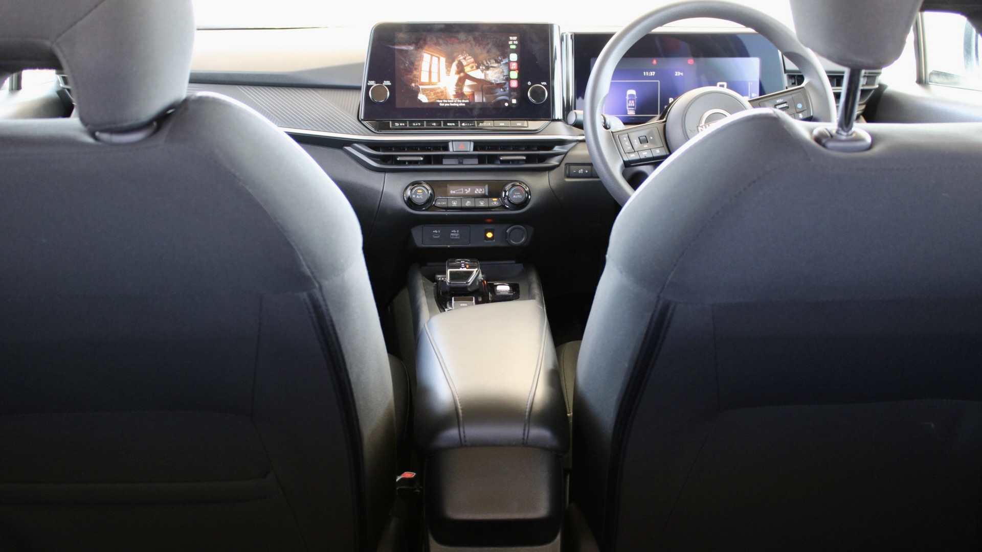 
								2025 Nissan Note e-POWER 1.2 Hybrid full									