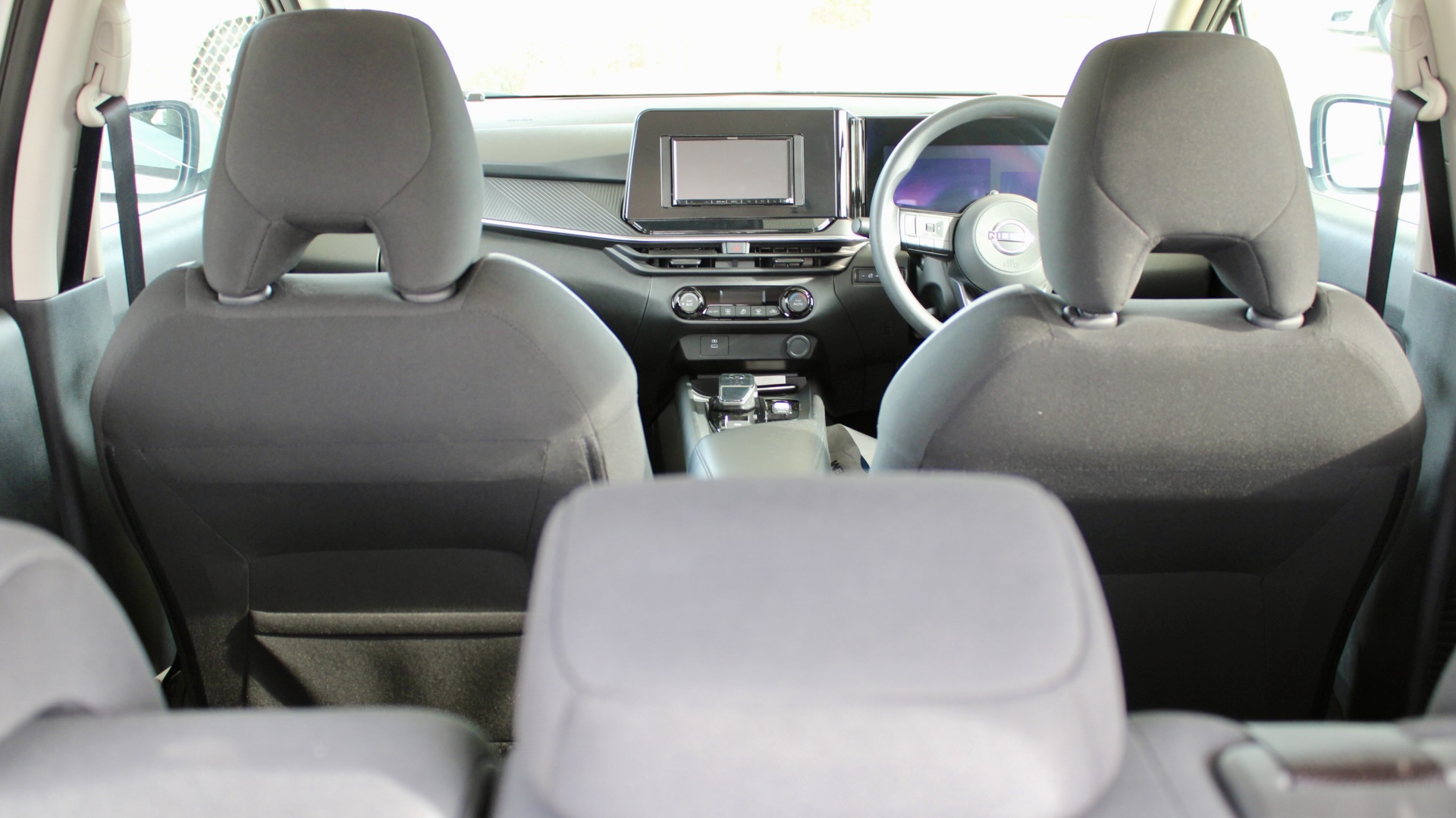 
								Nissan Note e-POWER full									