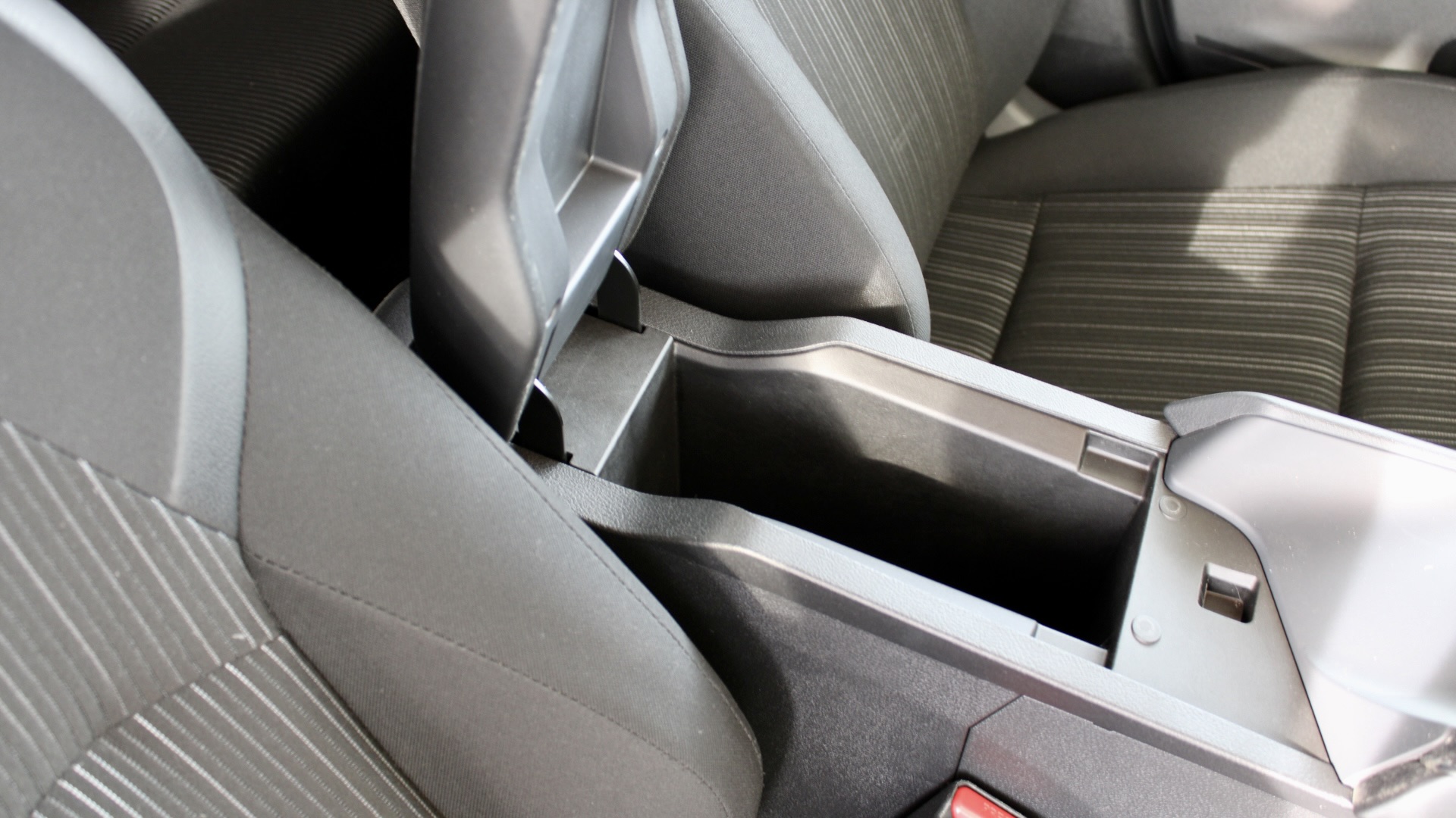 
								Nissan Note e-POWER full									