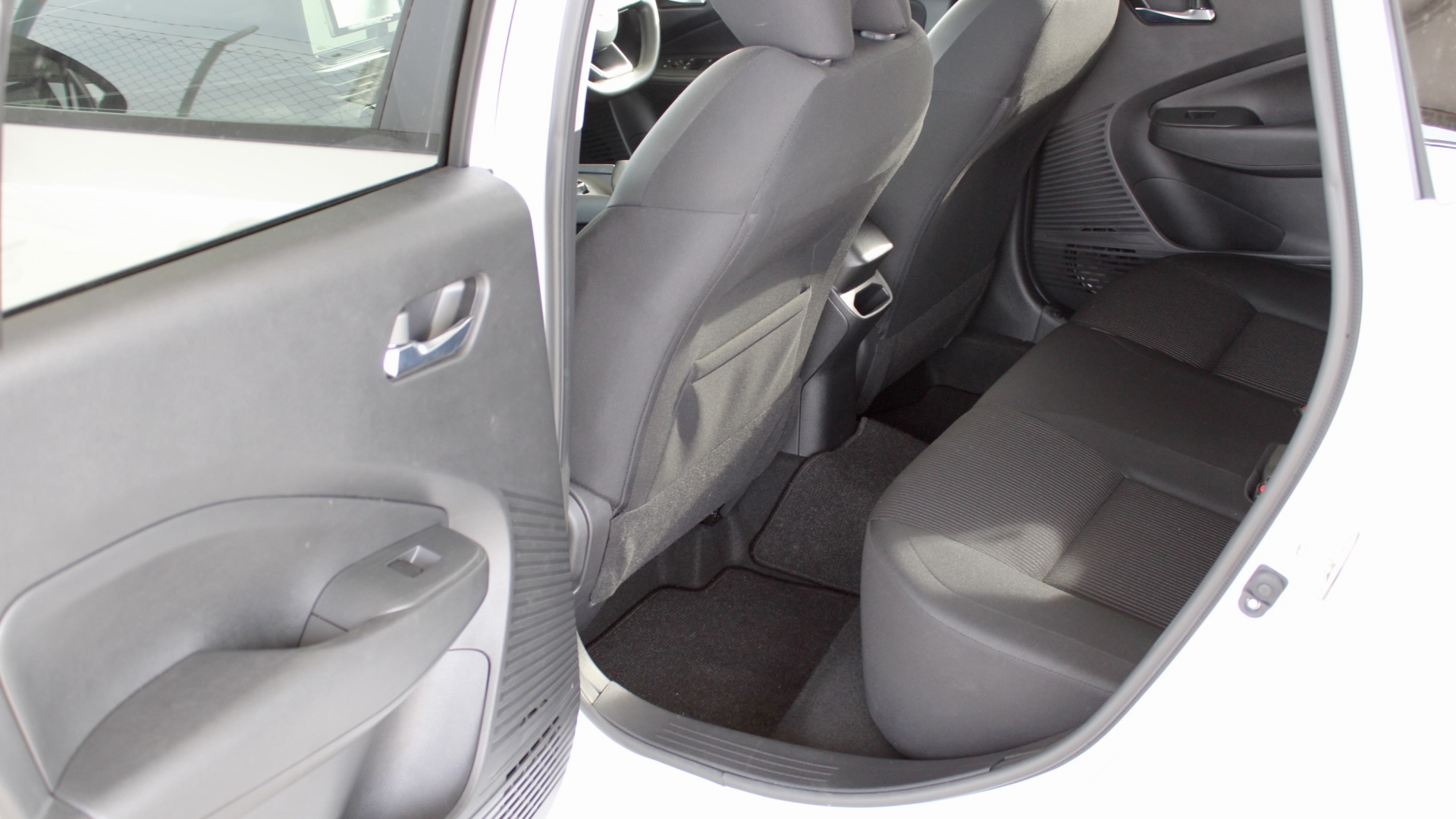 
								Nissan Note e-POWER full									