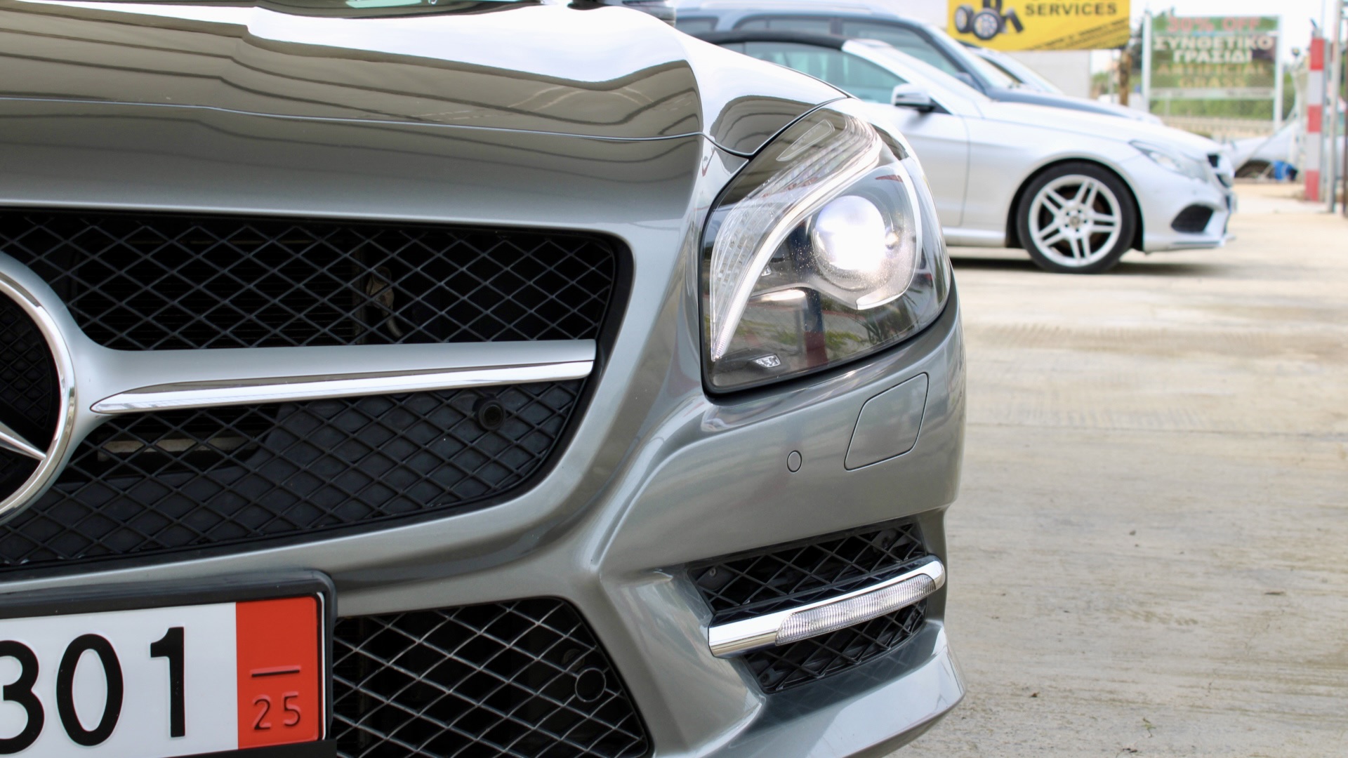 
								Mercedes-Benz SL400 full									