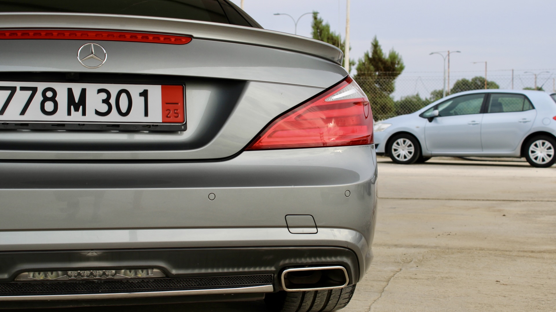 
								Mercedes-Benz SL400 full									