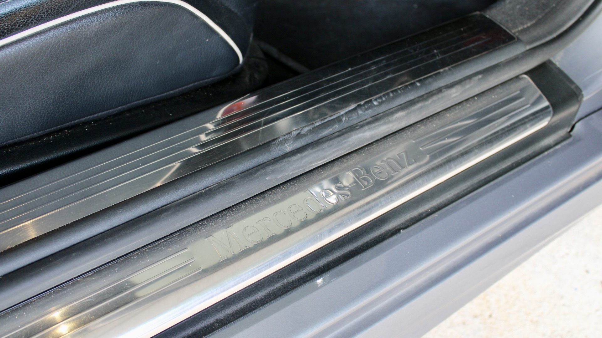
								Mercedes-Benz SL400 full									